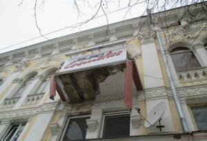 В Крыму упал очередной балкон