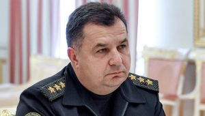 Бандеровский "министр обороны" продолжает грозить Крыму кустарно отремонтированными ракетами