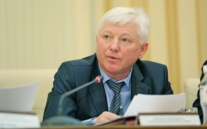 Вице-премьеру Олегу Казурину предъявлено обвинение в получении крупной взятки